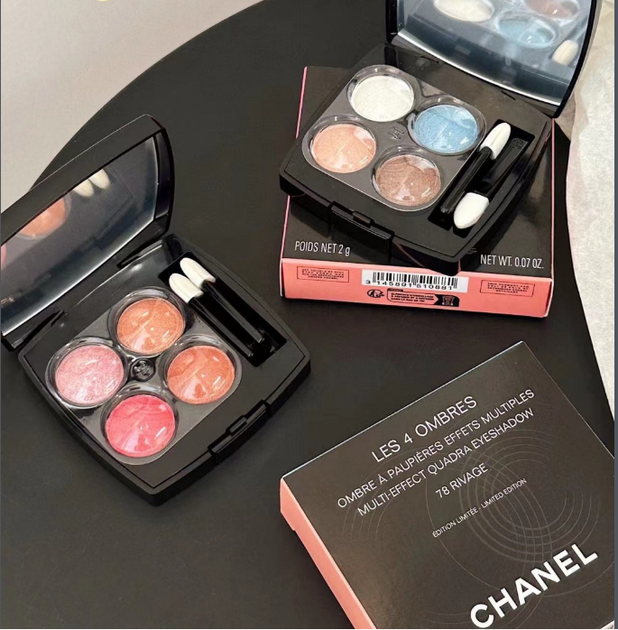 CHANEL LES 4 OMBRES Multi-Effect Quadra Eyeshadow