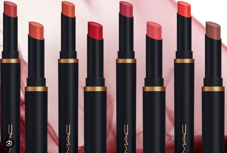 MAC POWDER KISS VELVET BLUR SILM STICK