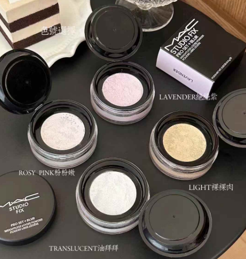 MAC STUDIO FIX PRO SET +BLUR WEIGHTLESS LOOSE POWDER
