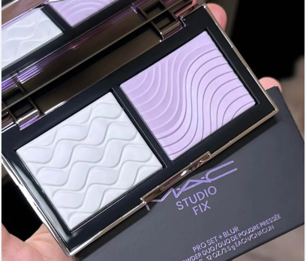 The MAC Pro Set + Blur Pressed Powder Duo