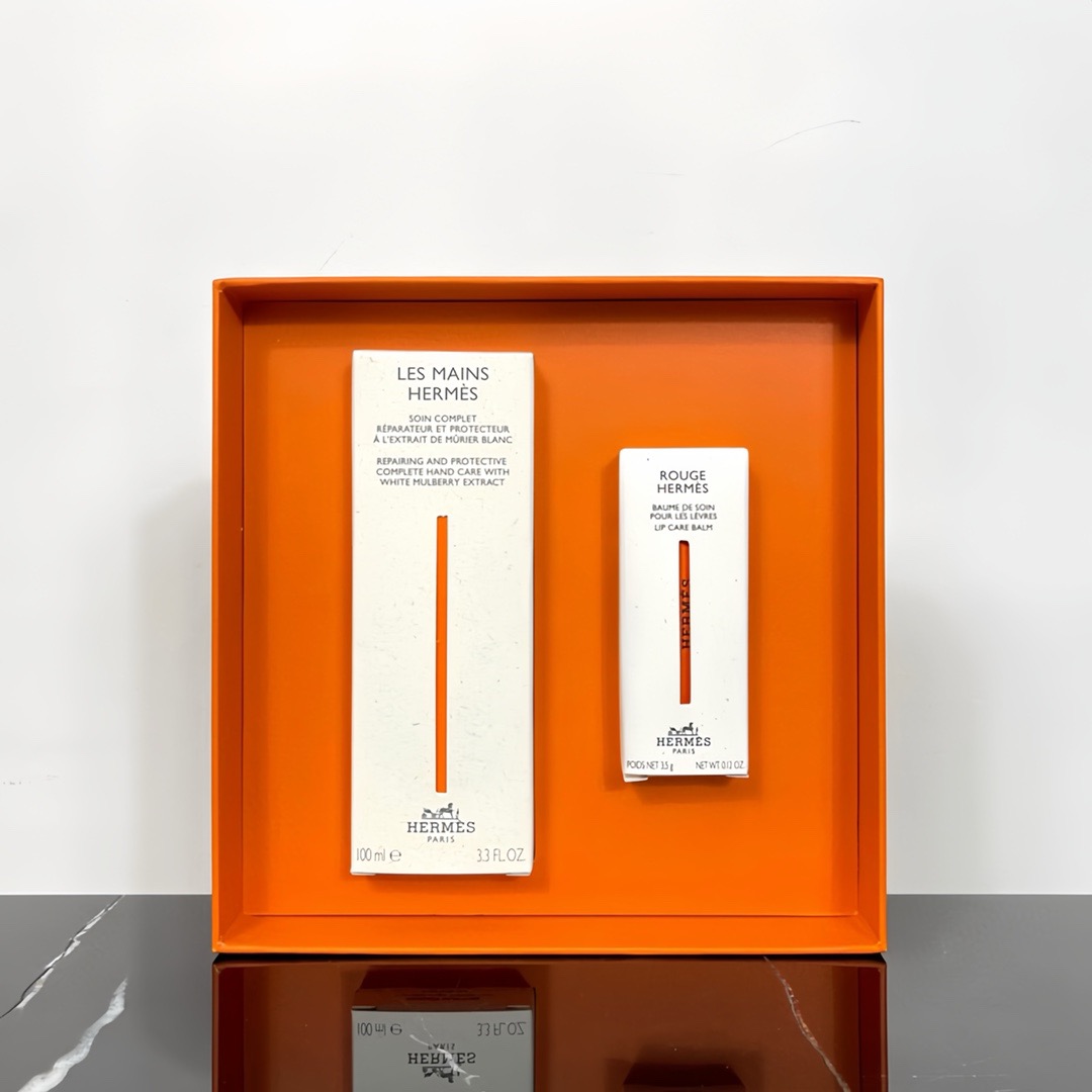 Hermes Rouge Lip Care Balm ＆ Les Main Hand Cream Gift Set