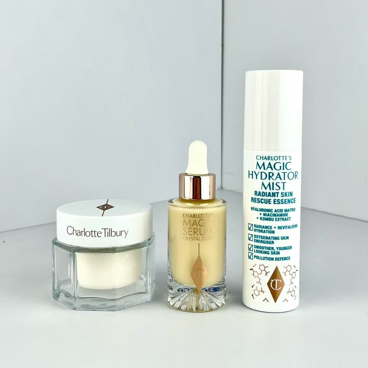 CHARLOTTE'S MAGIC HYDRATOR MISTRADIANT SKINRESCUE ESSENCE