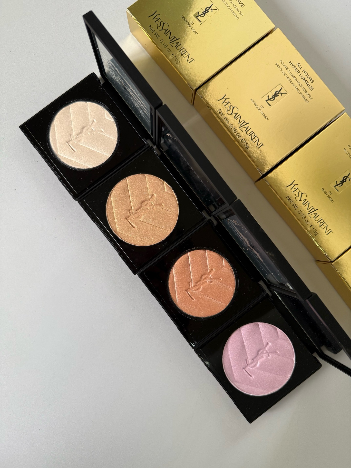 Yves Saint Laurent All Hours Hyper Luminize Creamy Powder Highlighter