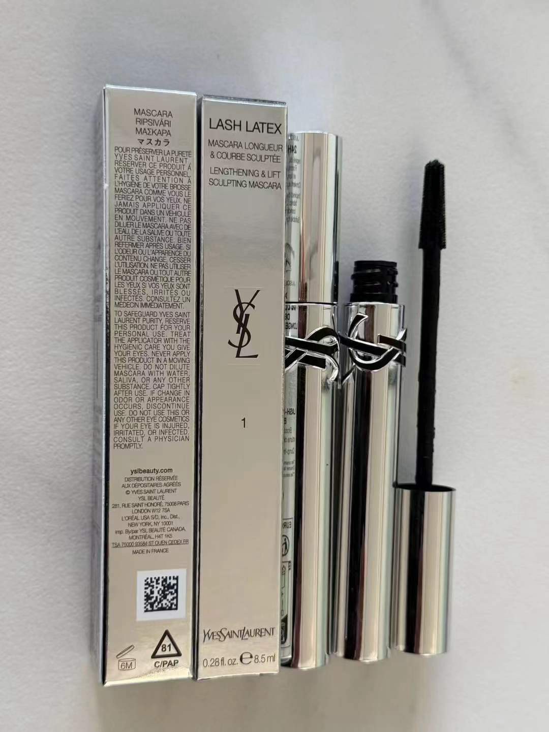 Lash Latex Mascara for length & 24H lift