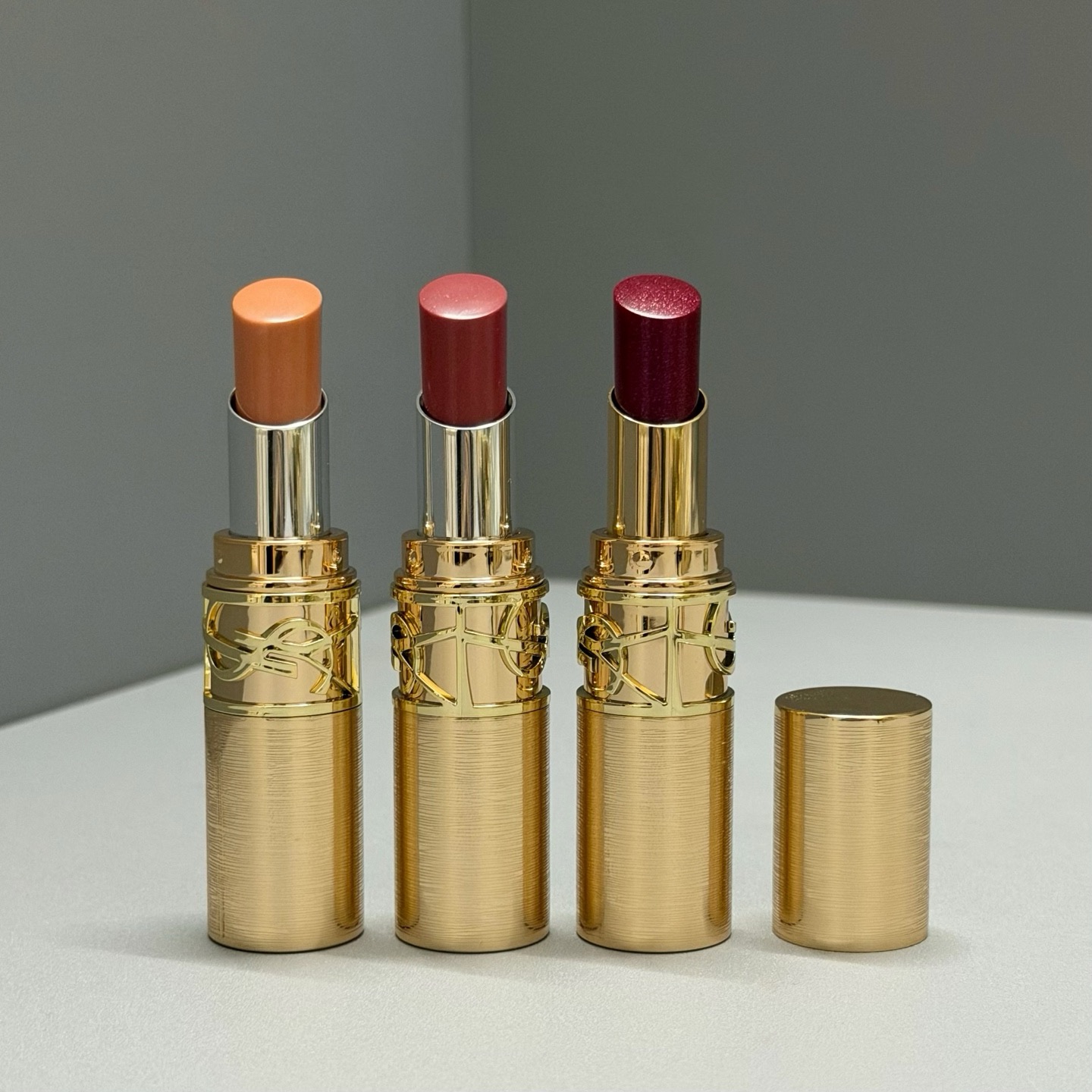 HIGH-SHINE CARING LIPSTICK