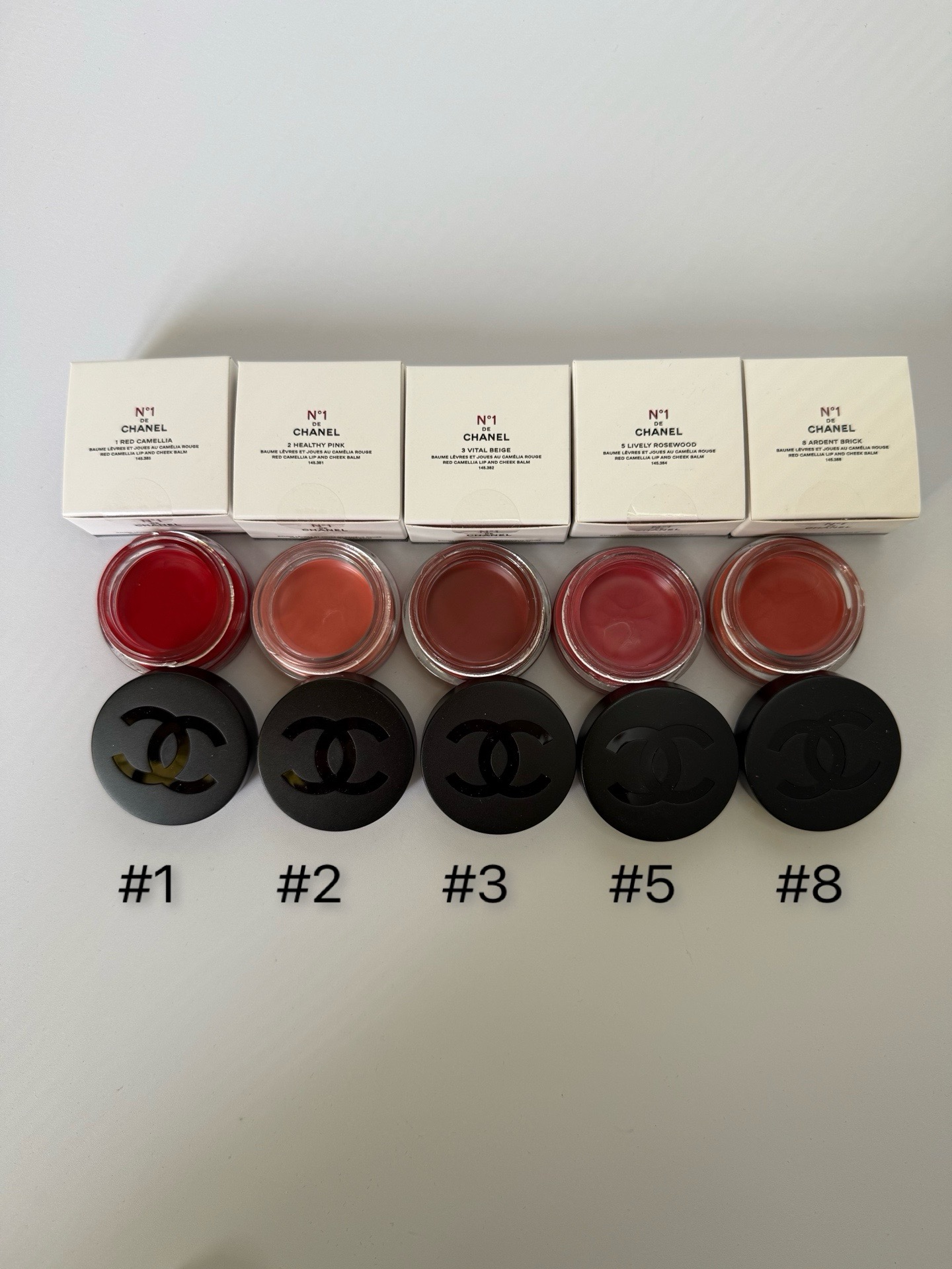 CHANEL No 1 de Chanel Red Camellia Lip And Cheek Balm