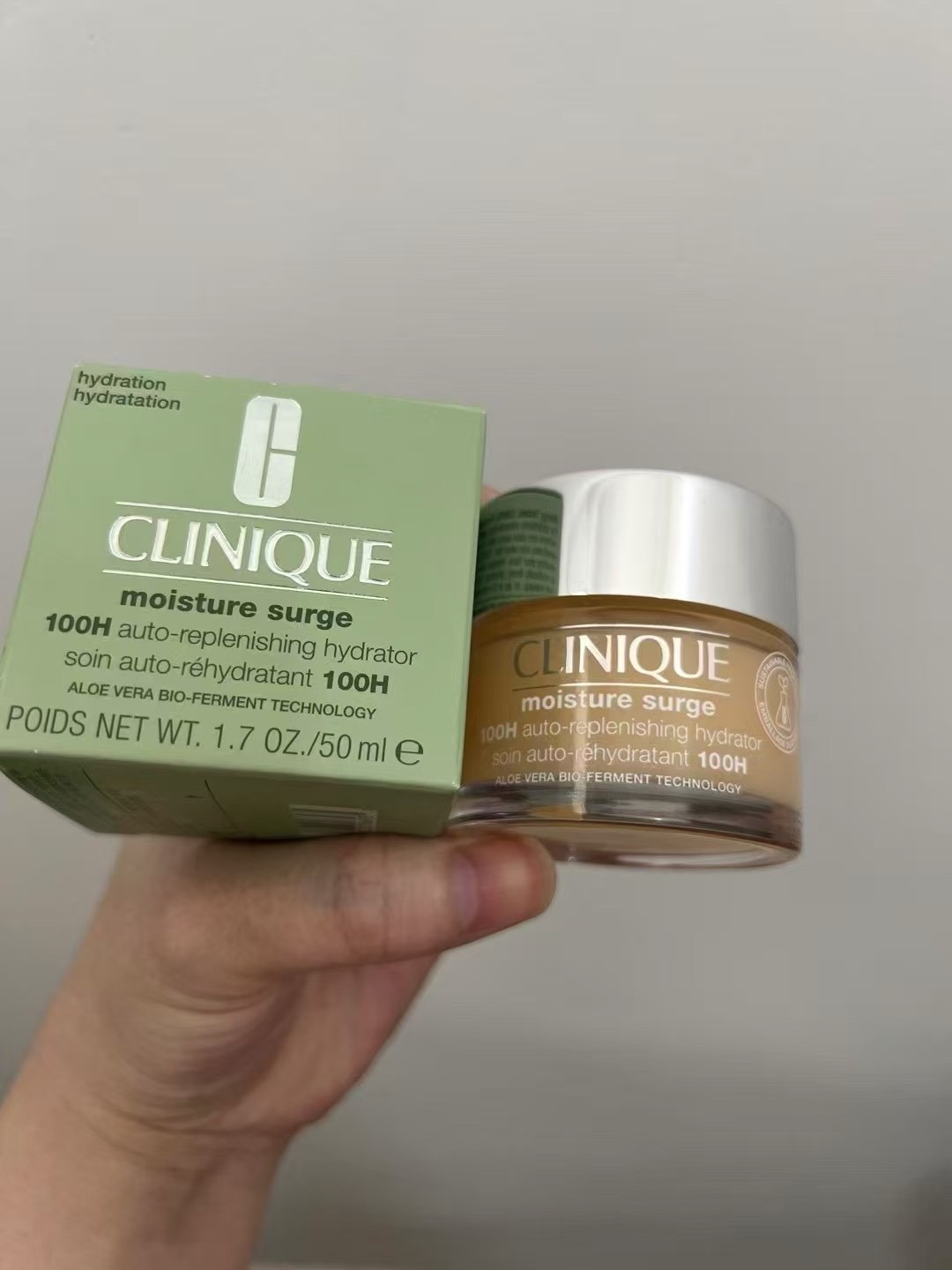 Clinique Moisture Surge 100H Auto-Replenishing Hydrator 50ml