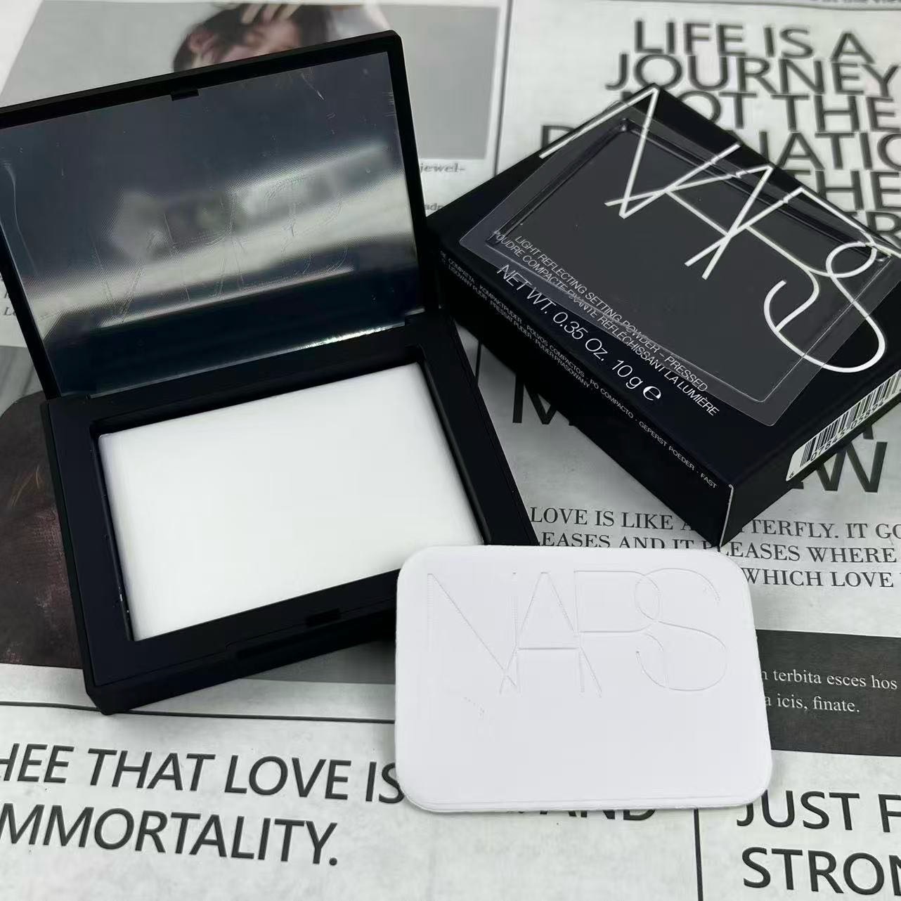 Nars Light reflecting Powder -pressed