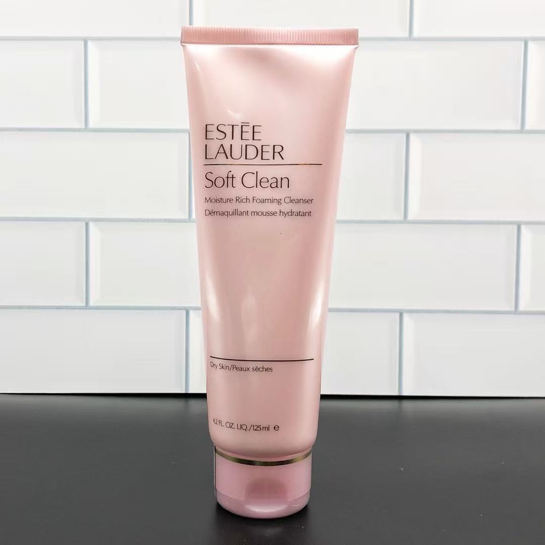 Estée Lauder Soft Clean Moisture Rich Foaming Cleanser 125ml