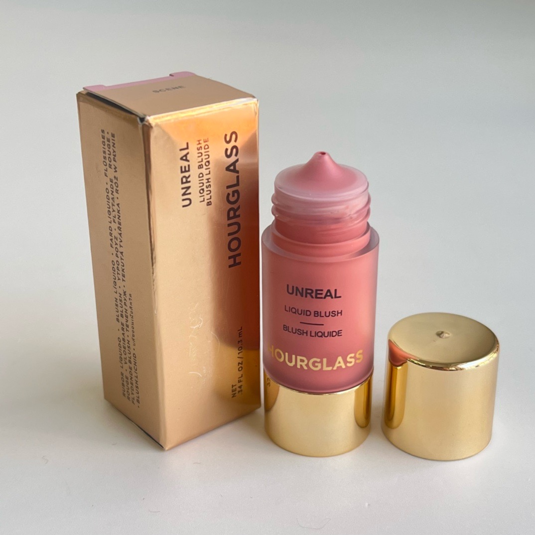 HOURGLASS Unreal Liquid Blush