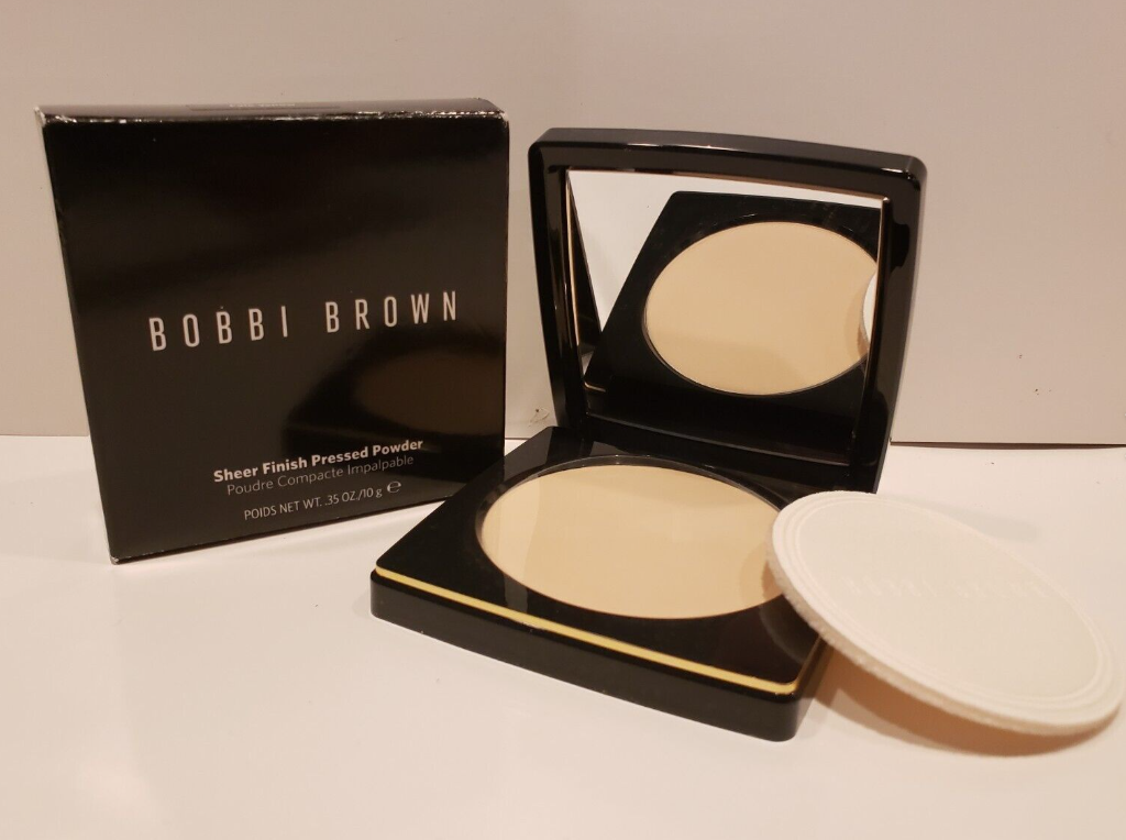 BOBBI BROWN Sheer Finish Pressed Powder